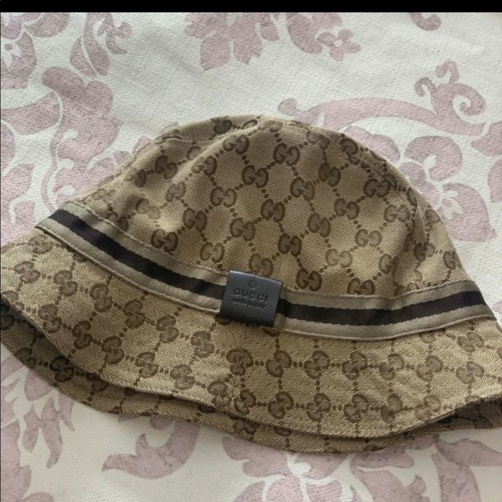 Gucci hat